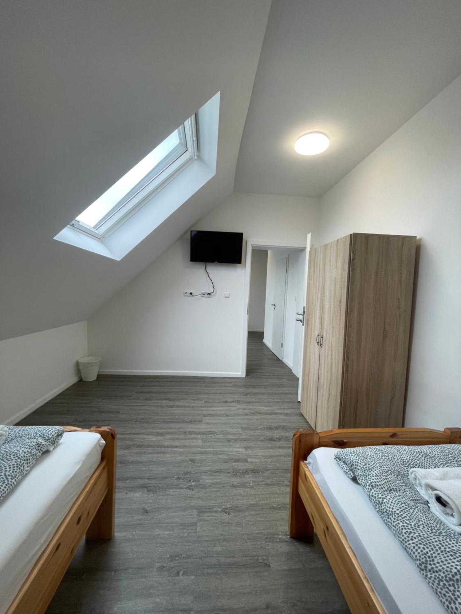 Comfortable Hostel In Wesseling Exterior photo
