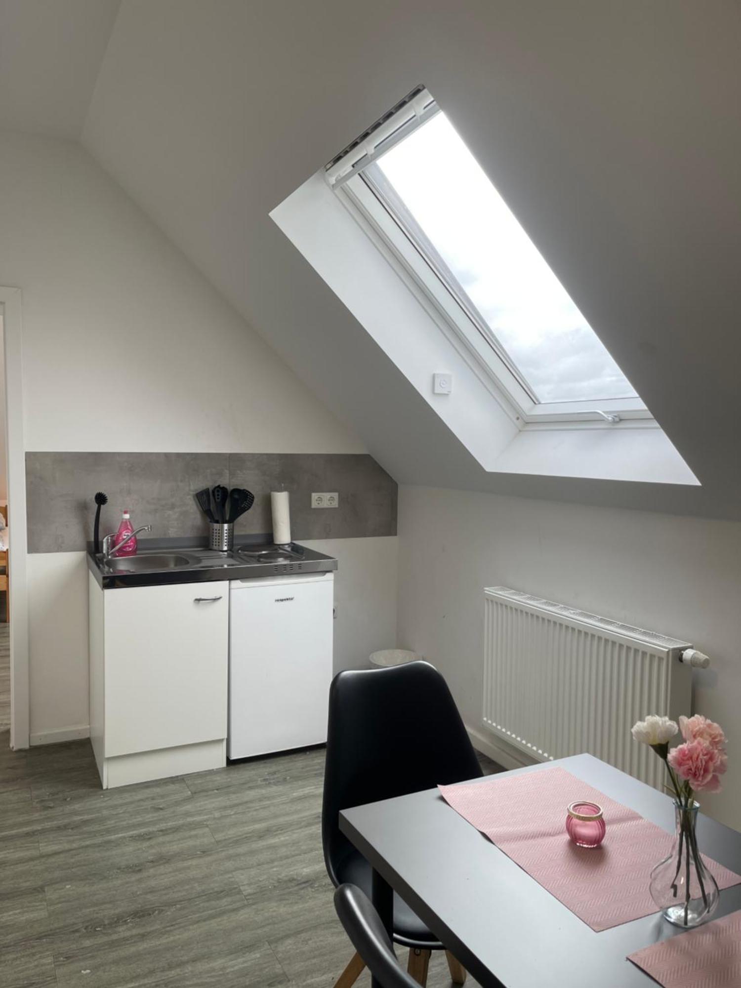 Comfortable Hostel In Wesseling Exterior photo